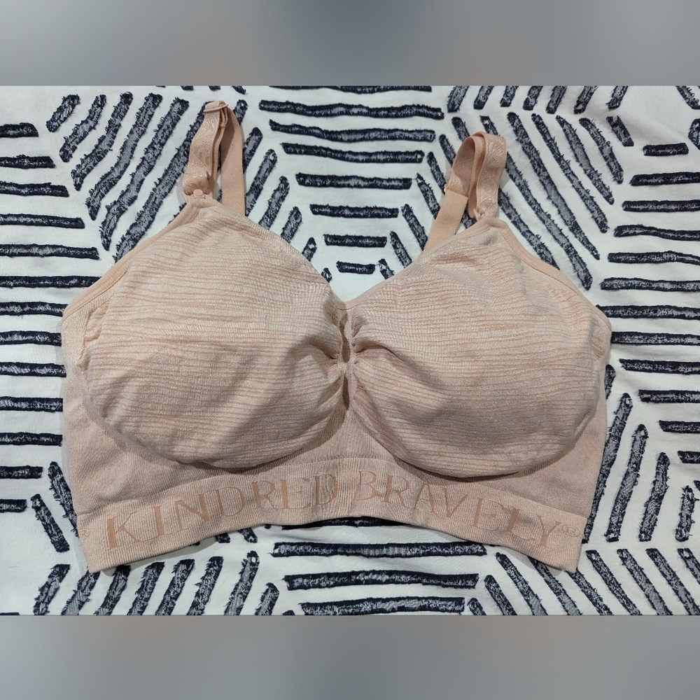 Kindred Bravely sublime hands free nursing and pumping bra, large busty in pink